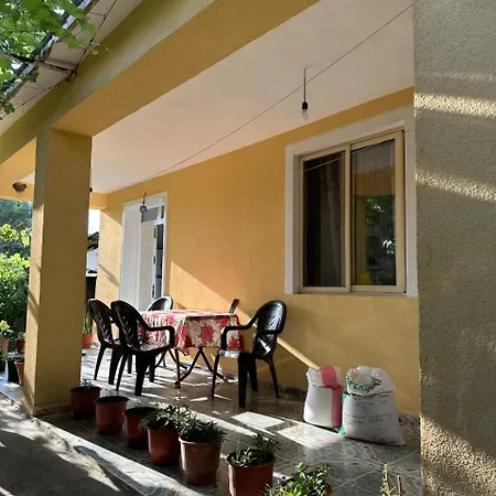 Apartment Private House Surrounded By Greenery *